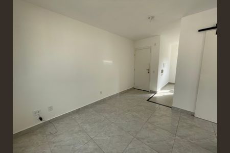 Sala de apartamento para alugar com 2 quartos, 38m² em Jardim Petropolis, Cotia