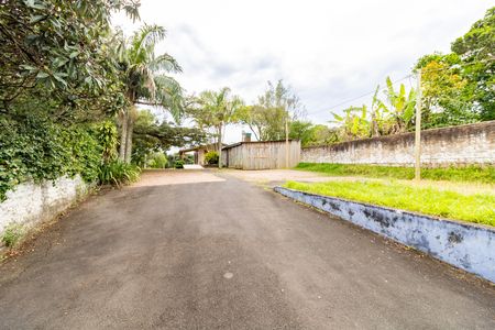 Casa à venda com 2641m², 2 quartos e 2 vagasQuintal