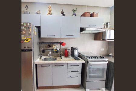 Apartamento para alugar com 62m², 2 quartos e 1 vagaCozinha