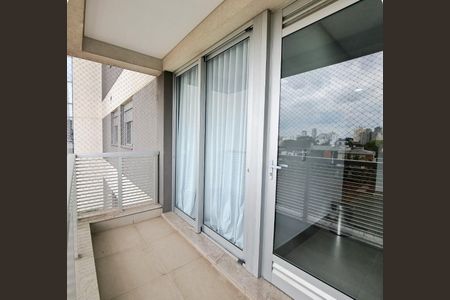 Apartamento para alugar com 62m², 2 quartos e 1 vagaSacada