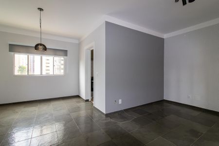 Apartamento à venda com 102m², 3 quartos e 1 vagaSala