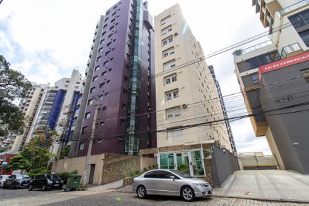 Apartamento à venda com 102m², 3 quartos e 1 vagaFachada