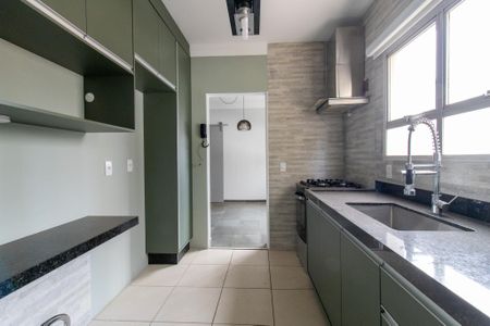 Apartamento à venda com 102m², 3 quartos e 1 vagaCozinha