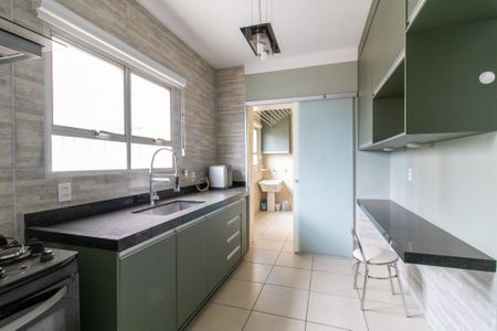 Apartamento à venda com 102m², 3 quartos e 1 vagaCozinha