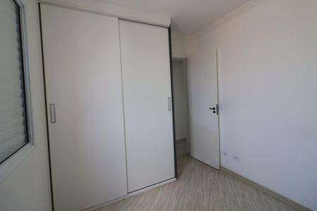 Quarto 1 de apartamento à venda com 2 quartos, 52m² em Quitaúna, Osasco