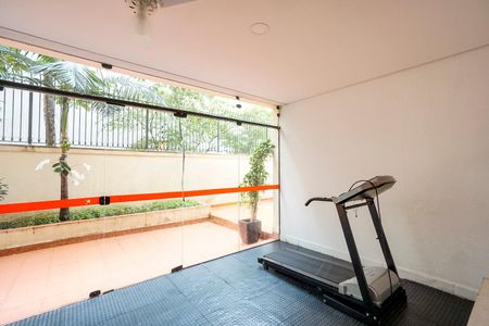 Apartamento à venda com 104m², 3 quartos e 1 vaga Apartamento à venda com 104m², 3 quartos e 1 vagaAcademia