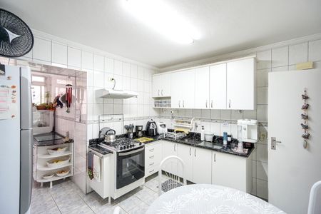 Apartamento à venda com 104m², 3 quartos e 1 vaga Apartamento à venda com 104m², 3 quartos e 1 vagaCozinha