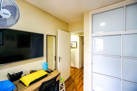 Apartamento à venda com 104m², 3 quartos e 1 vaga Apartamento à venda com 104m², 3 quartos e 1 vagaQuarto 02