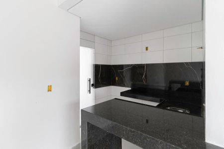 Casa à venda com 100m², 3 quartos e 2 vagasCozinha