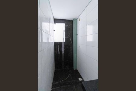 Casa à venda com 100m², 3 quartos e 2 vagasBanheiro social 