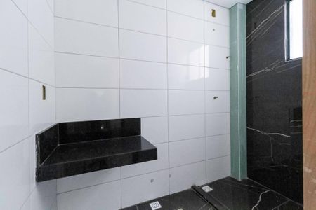 Casa à venda com 176m², 3 quartos e 2 vagasBanheiro da suíte 