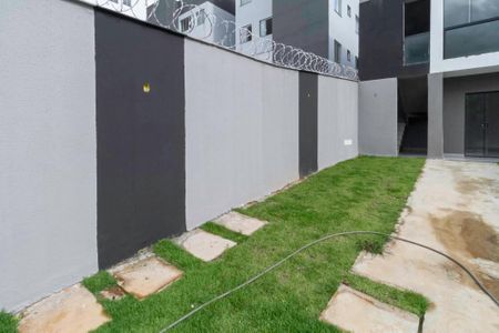 Casa à venda com 176m², 3 quartos e 2 vagasGaragem