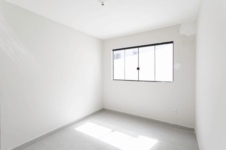 Casa à venda com 175m², 3 quartos e 2 vagasSuíte 