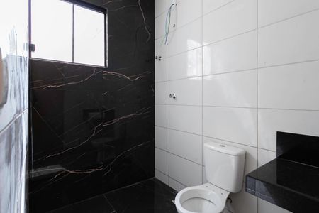 Casa à venda com 175m², 3 quartos e 2 vagasBanheiro da suíte 