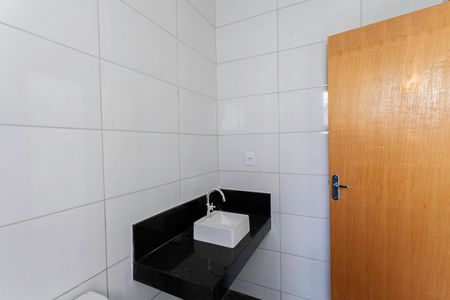 Casa à venda com 175m², 3 quartos e 2 vagasBanheiro da suíte 