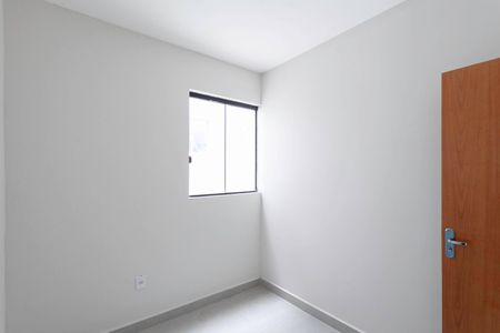 Casa à venda com 175m², 3 quartos e 2 vagasQuarto 2