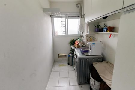 Apartamento à venda com 57m², 2 quartos e 1 vagaÁrea de Serviço
