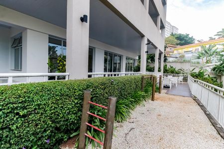 Apartamento à venda com 57m², 2 quartos e 1 vagaÁrea comum