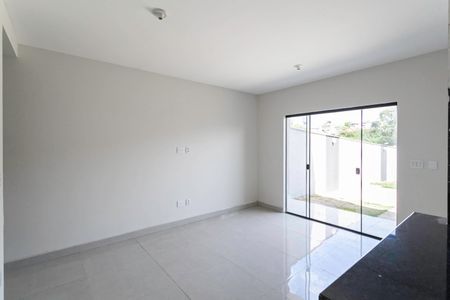 Casa à venda com 97m², 3 quartos e 2 vagasSala 