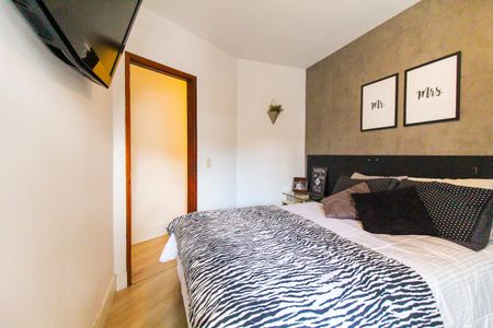 Casa à venda com 170m², 3 quartos e 3 vagasSuíte 2