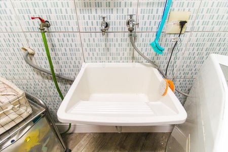 Casa à venda com 170m², 3 quartos e 3 vagasÁrea de Serviço