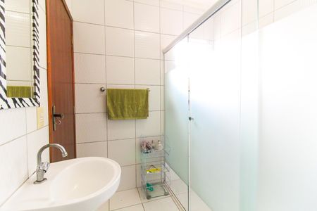 Casa à venda com 170m², 3 quartos e 3 vagasBanheiro da Suíte 3