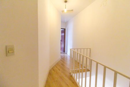 Hall de casa para alugar com 3 quartos, 170m² em Jardim Nossa Senhora do Carmo, São Paulo