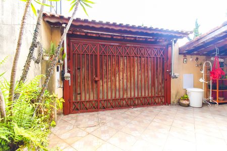 Casa à venda com 170m², 3 quartos e 3 vagasGaragem