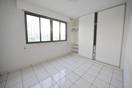Apartamento à venda com 80m², 3 quartos e sem vaga Apartamento à venda com 80m², 3 quartos e sem vagaQuarto 2