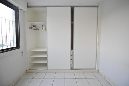 Apartamento à venda com 80m², 3 quartos e sem vaga Apartamento à venda com 80m², 3 quartos e sem vagaQuarto 2