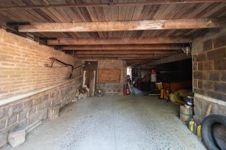 Casa à venda com 120m², 2 quartos e 2 vagasGaragem