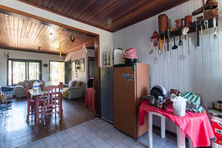 Casa à venda com 120m², 2 quartos e 2 vagasCozinha