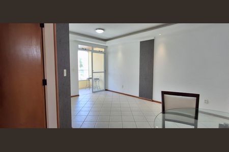 Sala de apartamento para alugar com 2 quartos, 81m² em Coqueiros, Florianópolis