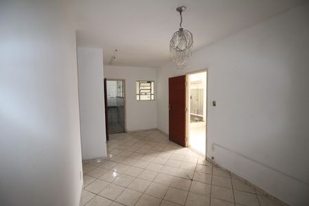 Sala de casa para alugar com 3 quartos, 330m² em Teixeira Dias, Belo Horizonte