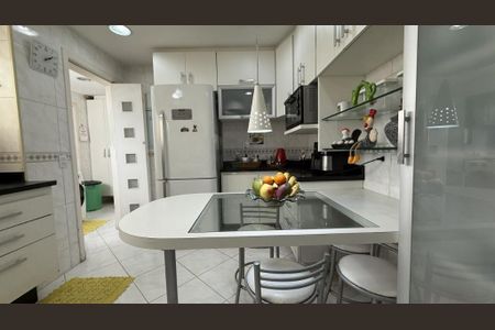 Apartamento à venda com 125m², 3 quartos e 3 vagas