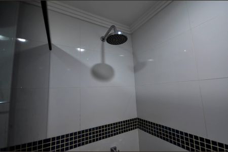 Apartamento à venda com 70m², 2 quartos e 1 vaga Apartamento à venda com 70m², 2 quartos e 1 vagaBanheiro Social