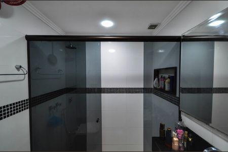 Apartamento à venda com 70m², 2 quartos e 1 vaga Apartamento à venda com 70m², 2 quartos e 1 vagaBanheiro Social