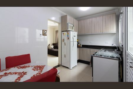 Casa à venda com 90m², 2 quartos e 2 vagas Casa à venda com 90m², 2 quartos e 2 vagasCozinha