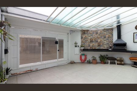 Casa à venda com 90m², 2 quartos e 2 vagas Casa à venda com 90m², 2 quartos e 2 vagasGaragem