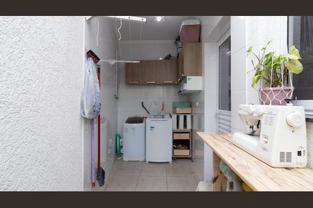 Casa à venda com 90m², 2 quartos e 2 vagas Casa à venda com 90m², 2 quartos e 2 vagasÁrea de Serviço