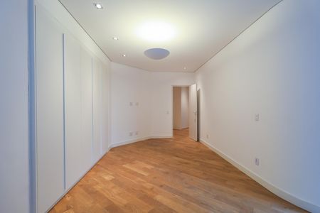 Apartamento para alugar com 420m², 5 quartos e 4 vagasSuíte 2