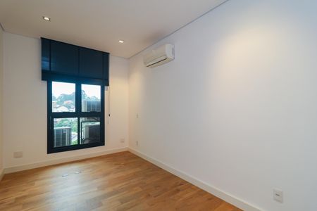 Apartamento para alugar com 420m², 5 quartos e 4 vagasEscritório