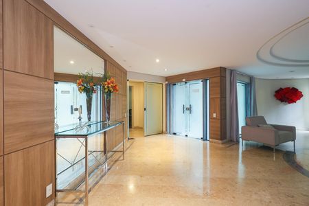 Apartamento para alugar com 420m², 5 quartos e 4 vagasÁrea comum