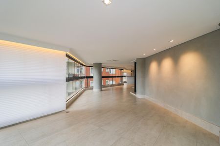 Apartamento para alugar com 420m², 5 quartos e 4 vagasVaranda da Sala