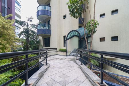 Apartamento para alugar com 420m², 5 quartos e 4 vagasÁrea comum