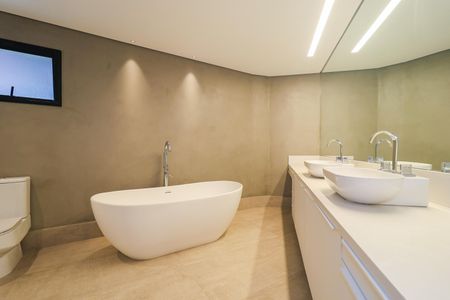 Apartamento para alugar com 420m², 5 quartos e 4 vagasBanheiro da Suíte 1