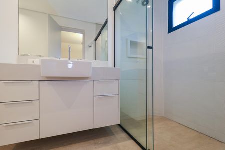 Apartamento para alugar com 420m², 5 quartos e 4 vagasBanheiro da Suíte 4