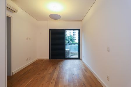 Apartamento para alugar com 420m², 5 quartos e 4 vagasSuíte 4