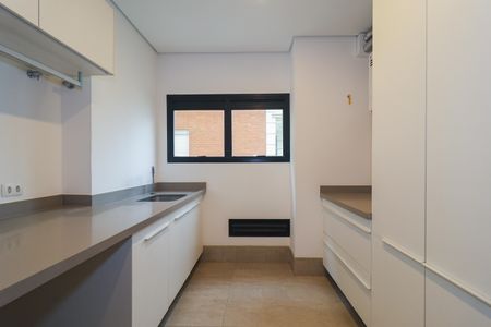 Apartamento para alugar com 420m², 5 quartos e 4 vagasÁrea de Serviço