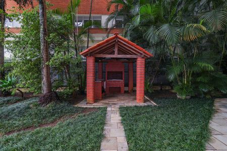 Apartamento para alugar com 420m², 5 quartos e 4 vagasÁrea comum - Churrasqueira